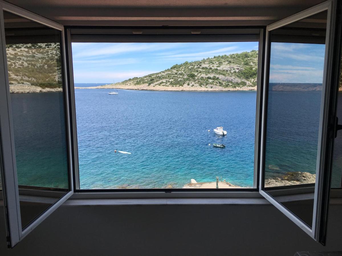 Direkt Am Meer-Apartments Puntaplanka Рогозница Екстериор снимка