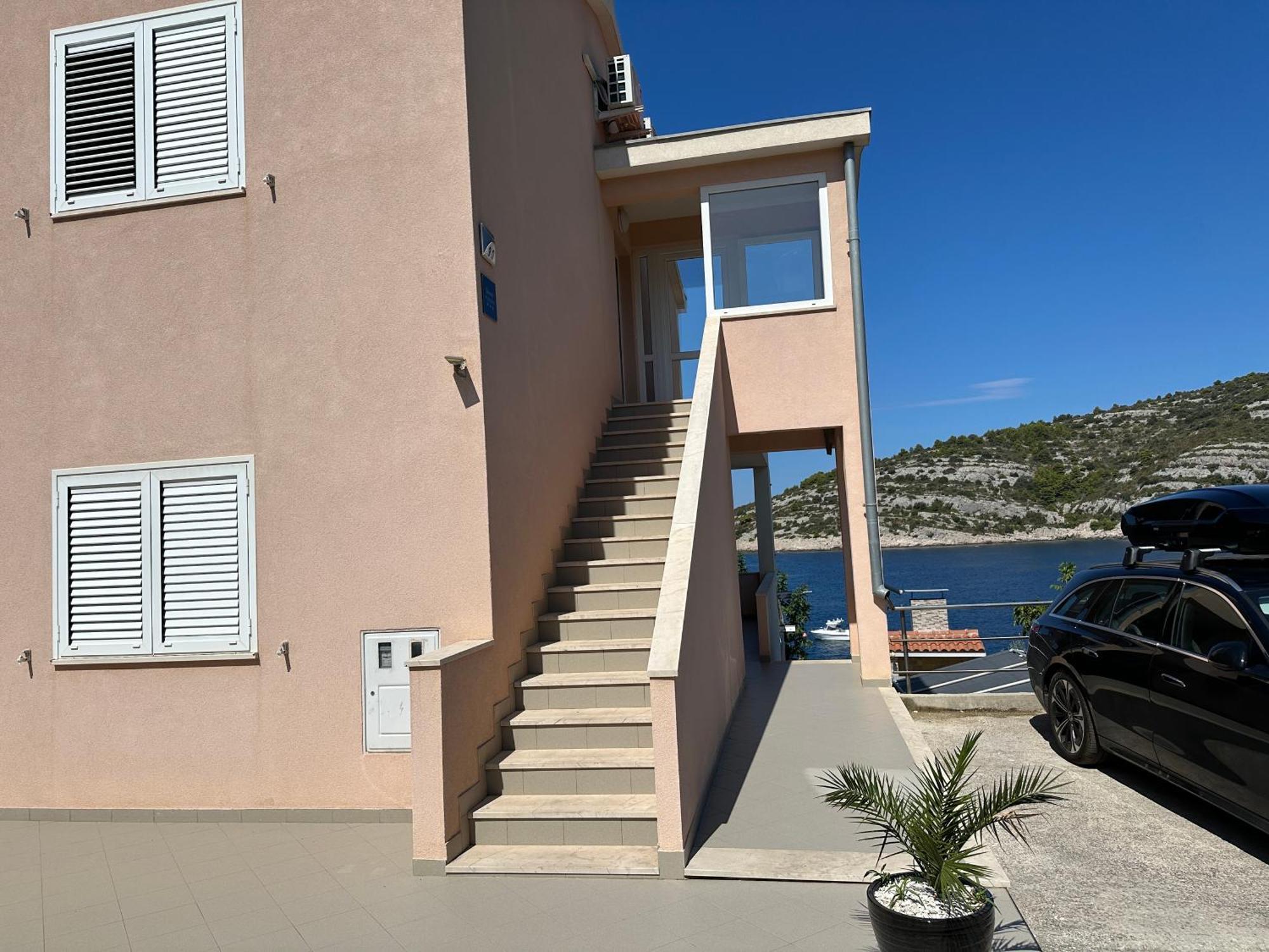 Direkt Am Meer-Apartments Puntaplanka Рогозница Екстериор снимка