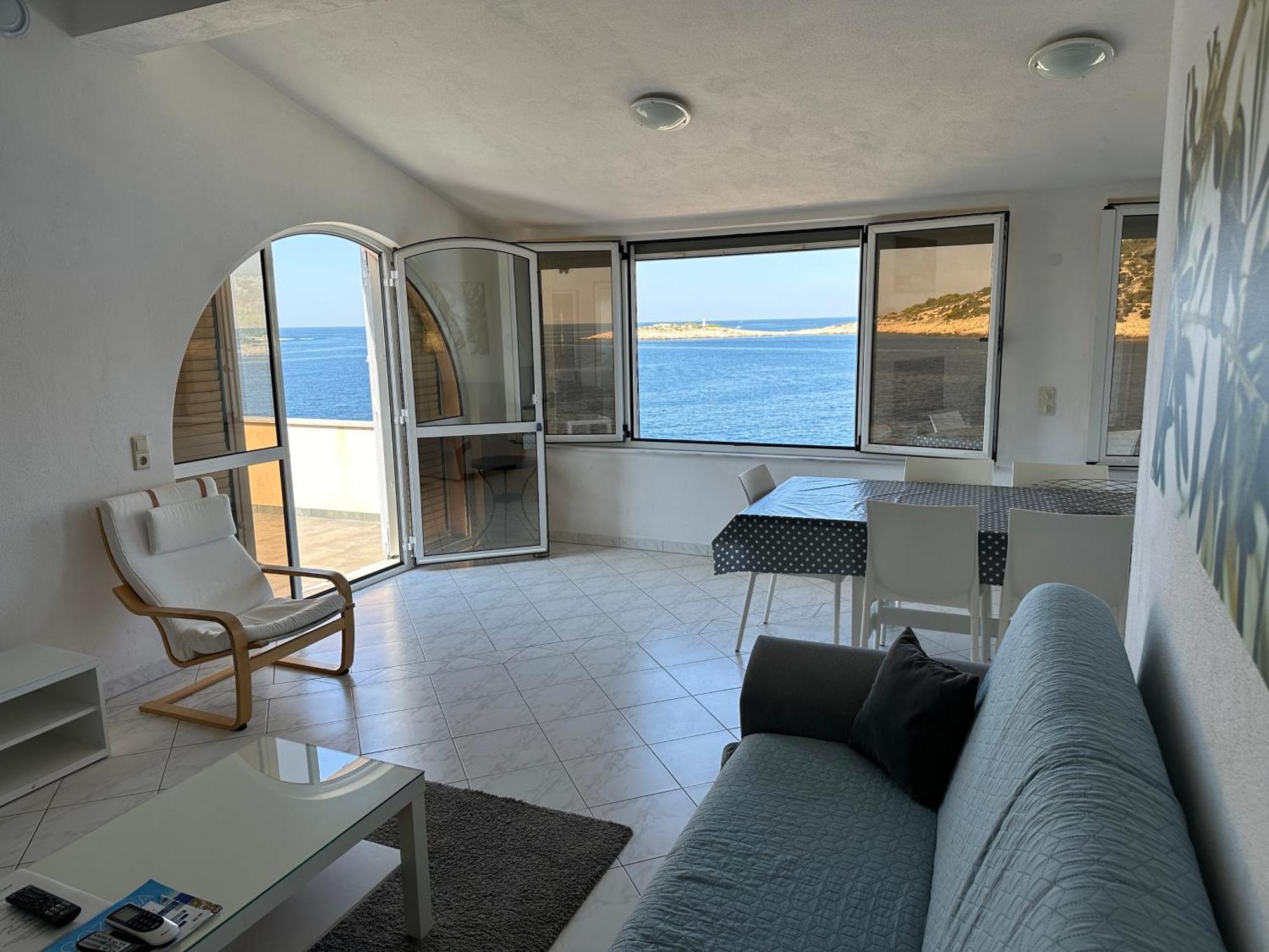 Direkt Am Meer-Apartments Puntaplanka Рогозница Екстериор снимка